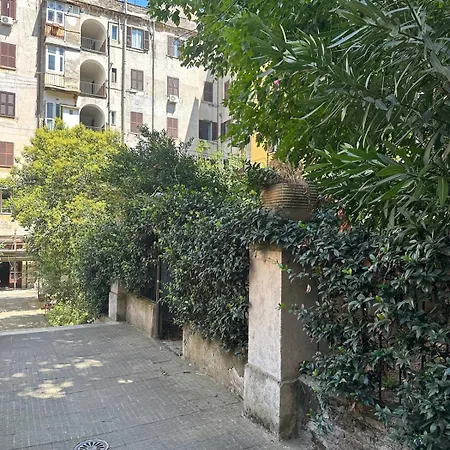 The Arches, Comfortable Design Loft 10 Min From Colosseum דירה רומא